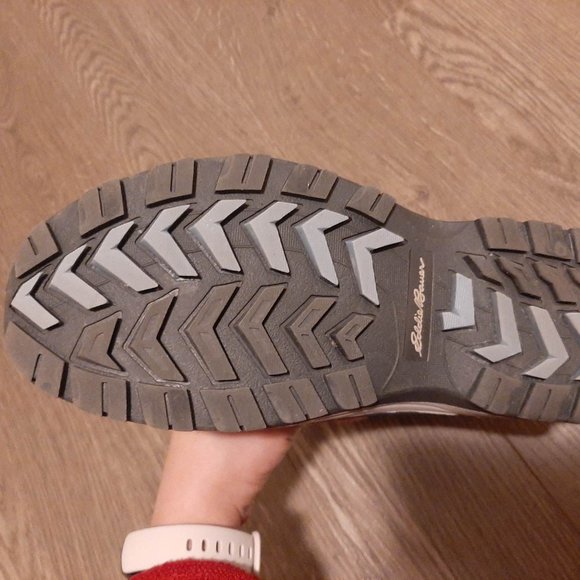 Gently Worn - Eddie Bauer Snowfoil Winter Boots for Sports and Cold Weather - Picture 9 of 10